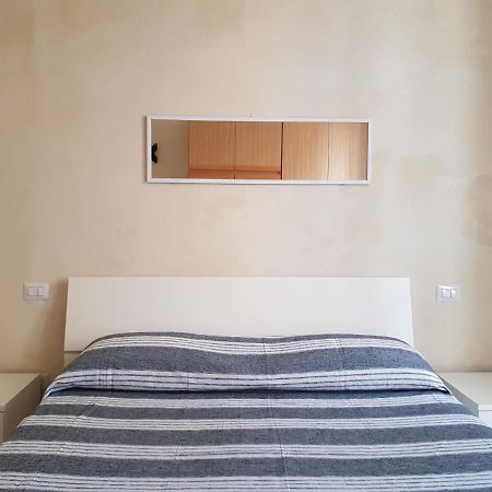 Casa Luciana Apartment Savona Exterior foto