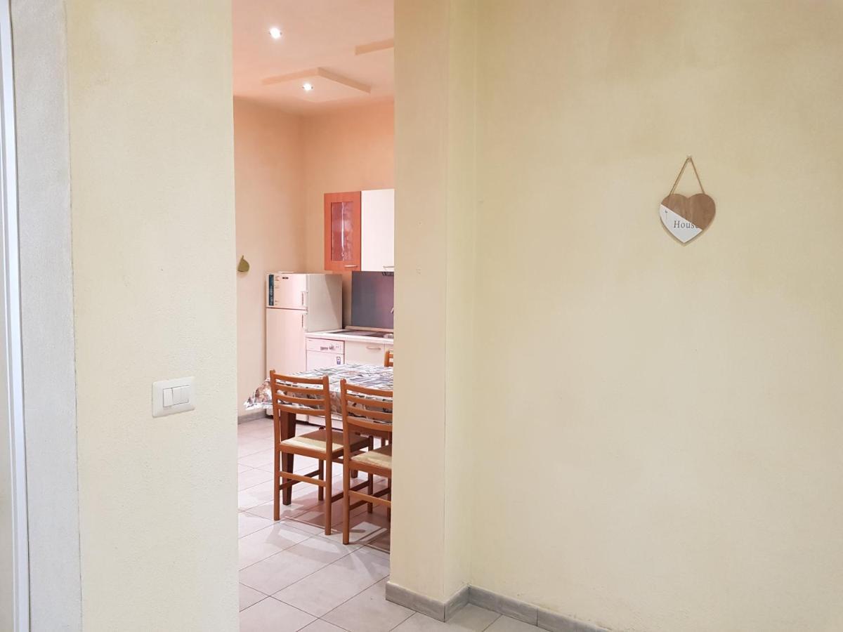 Casa Luciana Apartment Savona Exterior foto