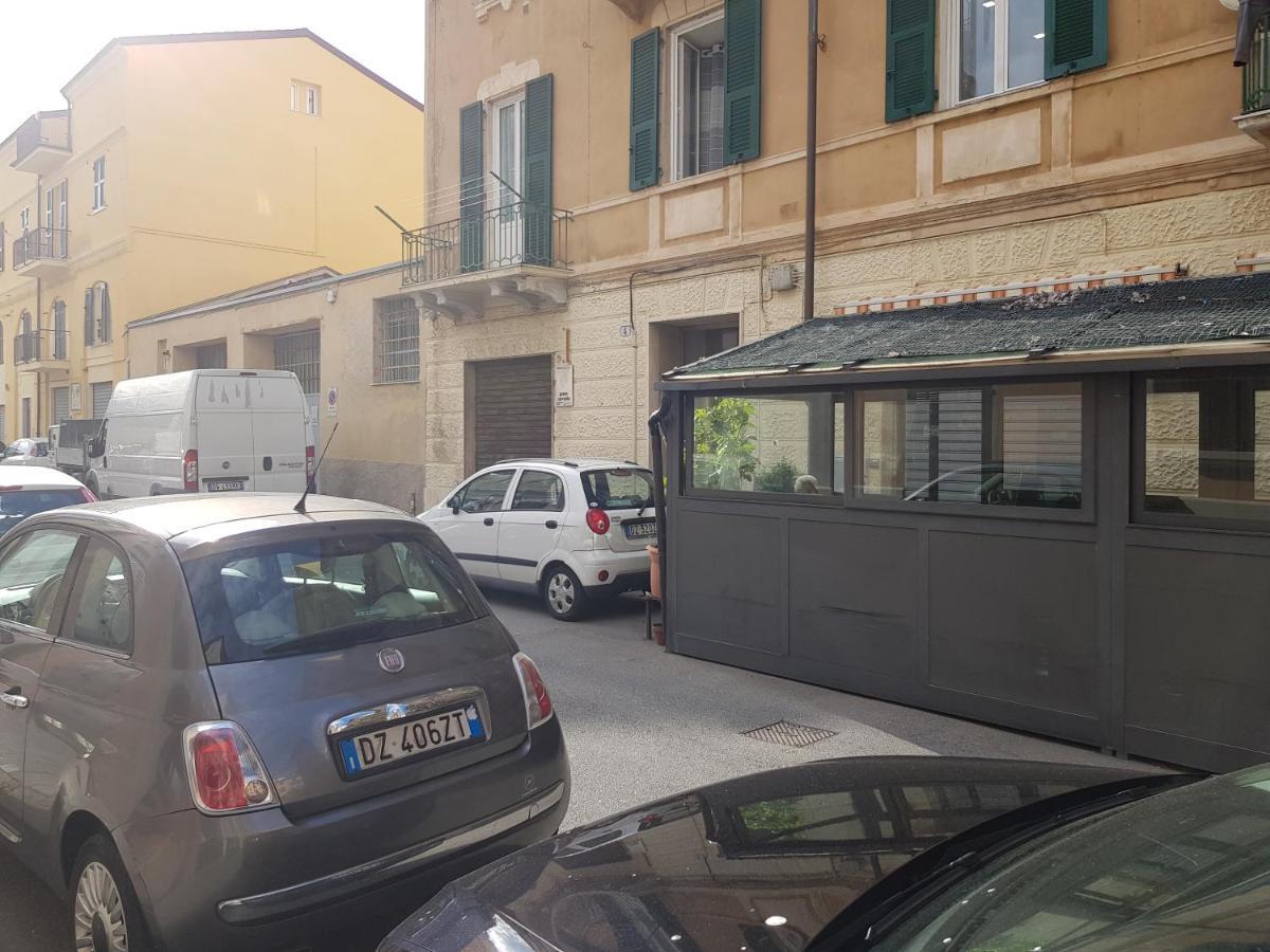 Casa Luciana Apartment Savona Exterior foto